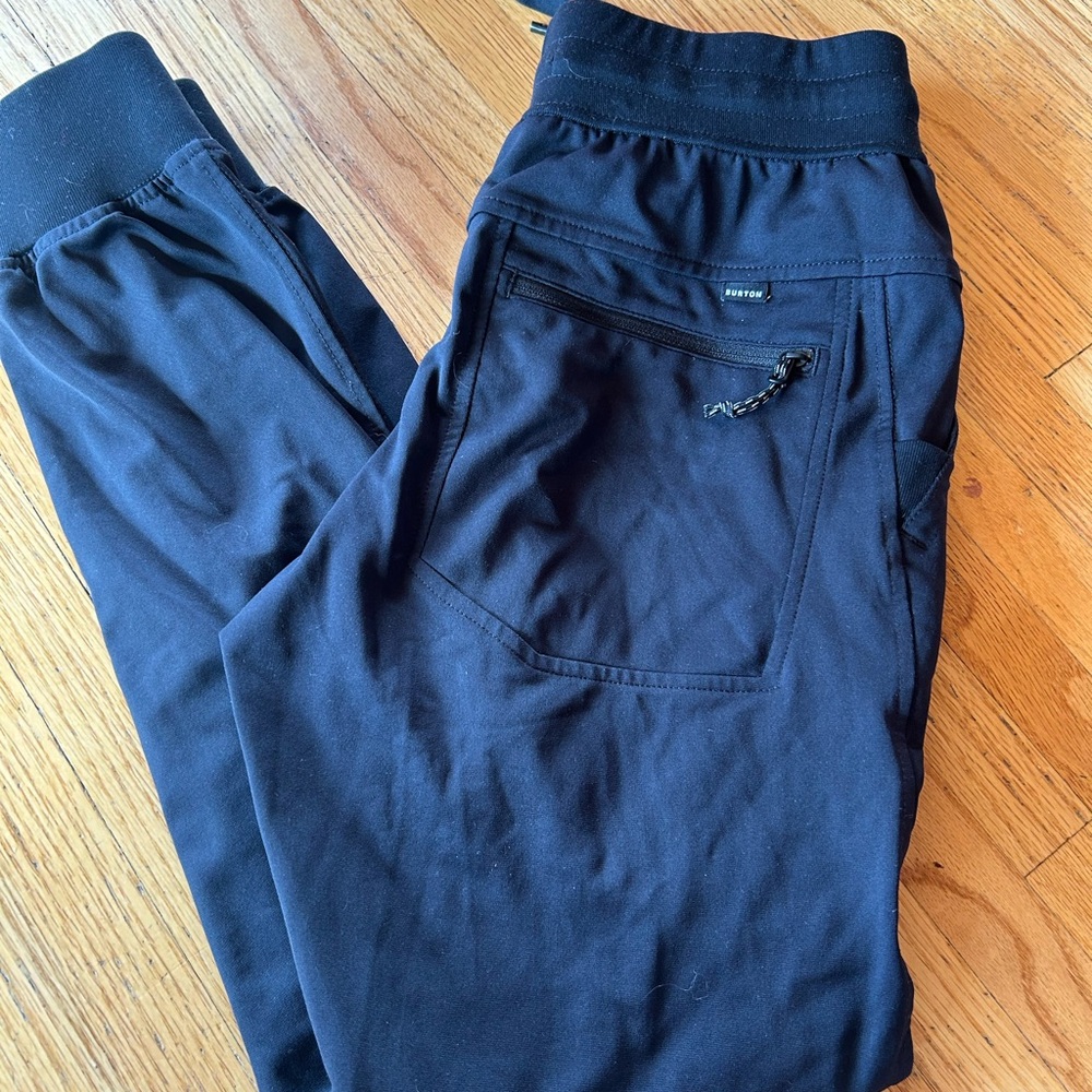 Burton black multipath jogger pants